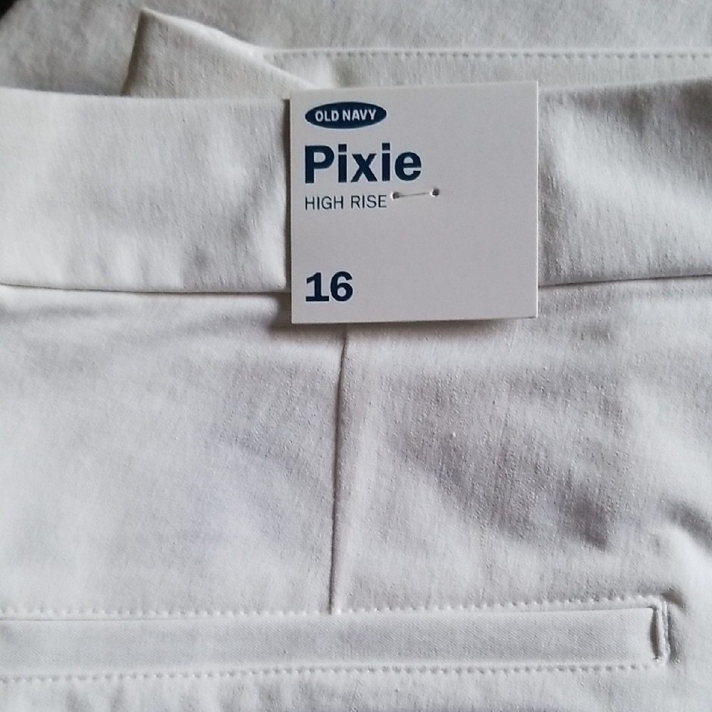 Old Navy Pixie Pants - Picture 3 of 3